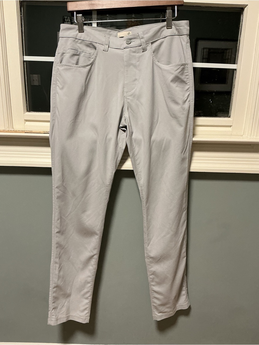 tasc Performance Motion Pant Tailored Fit, Light Grey, Men’s 32x32